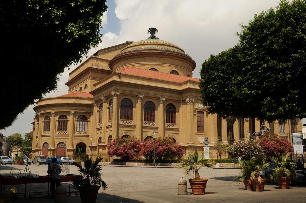 La Locanda Dei Corrieri Palermo Exterior foto